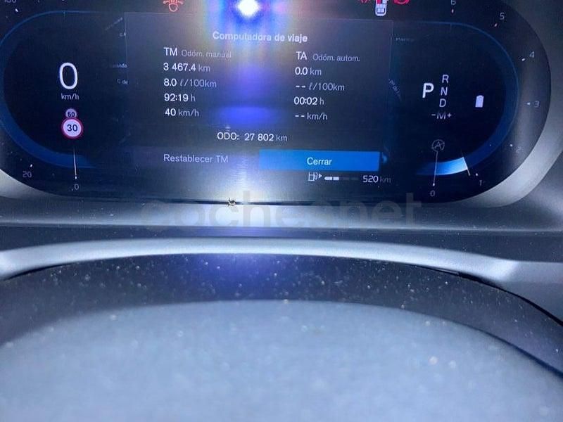 Usado Volvo XC90 Plus 235 CV (172 kW) 2023 Gris / plata SUV