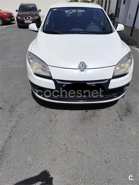 Usado Renault Mégane GrandTour 110 CV (80 kW) 2013 Blanco Familiar