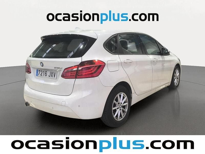Usado BMW 216 Active Tourer 116 CV (85 kW) 2017 Blanco Monovolumen