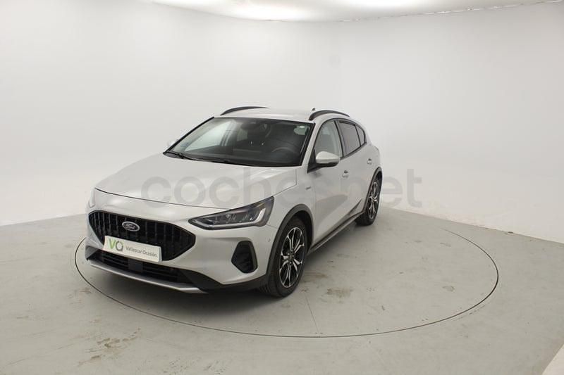 Usado Ford Focus Active 155 CV (114 kW) 2023 Plateado Berlina
