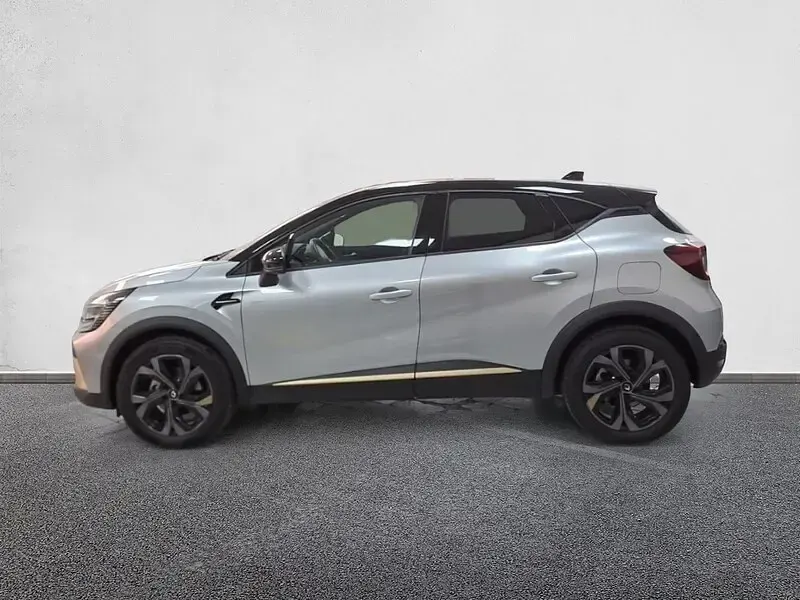 Usado Renault Captur Engineered 160 CV (117 kW) 2023 Gris SUV