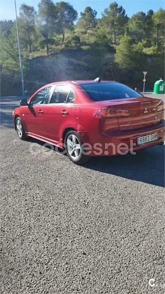 Usado Mitsubishi Lancer Instyle 140 CV (102 kW) 2008 Rojo Berlina