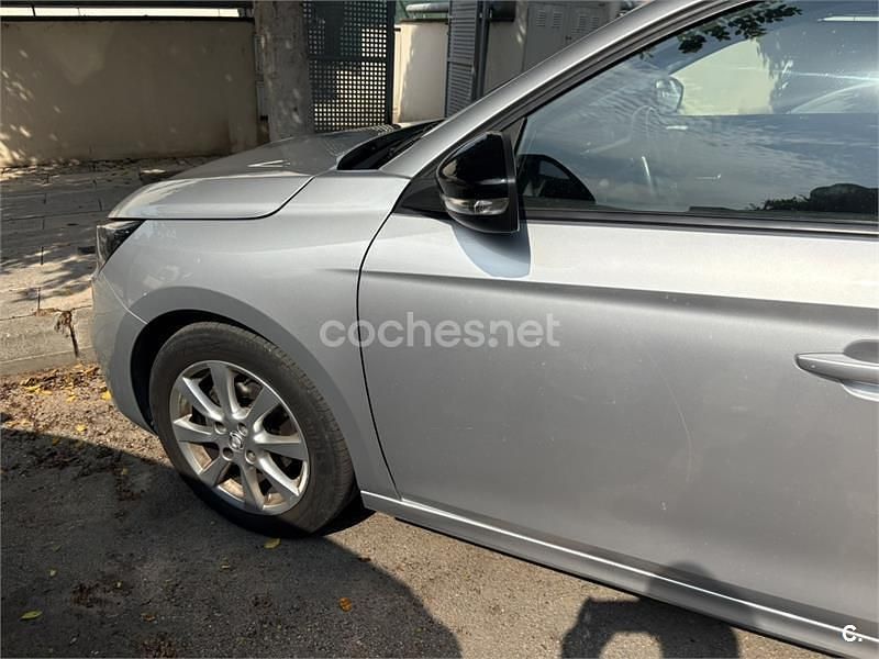 Usado Opel Corsa Edition 75 CV (55 kW) 2023 Gris / plata Berlina