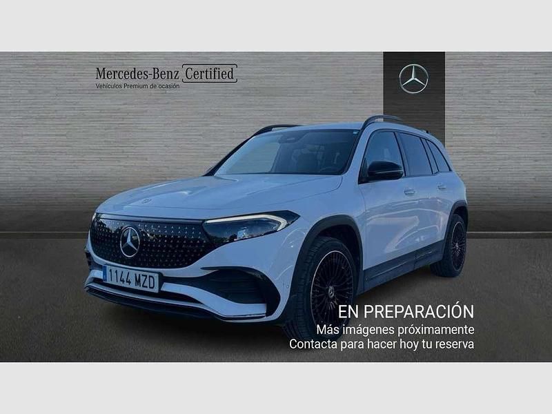 Usado Mercedes EQB300 167 kW (228 CV) 2025 Blanco SUV