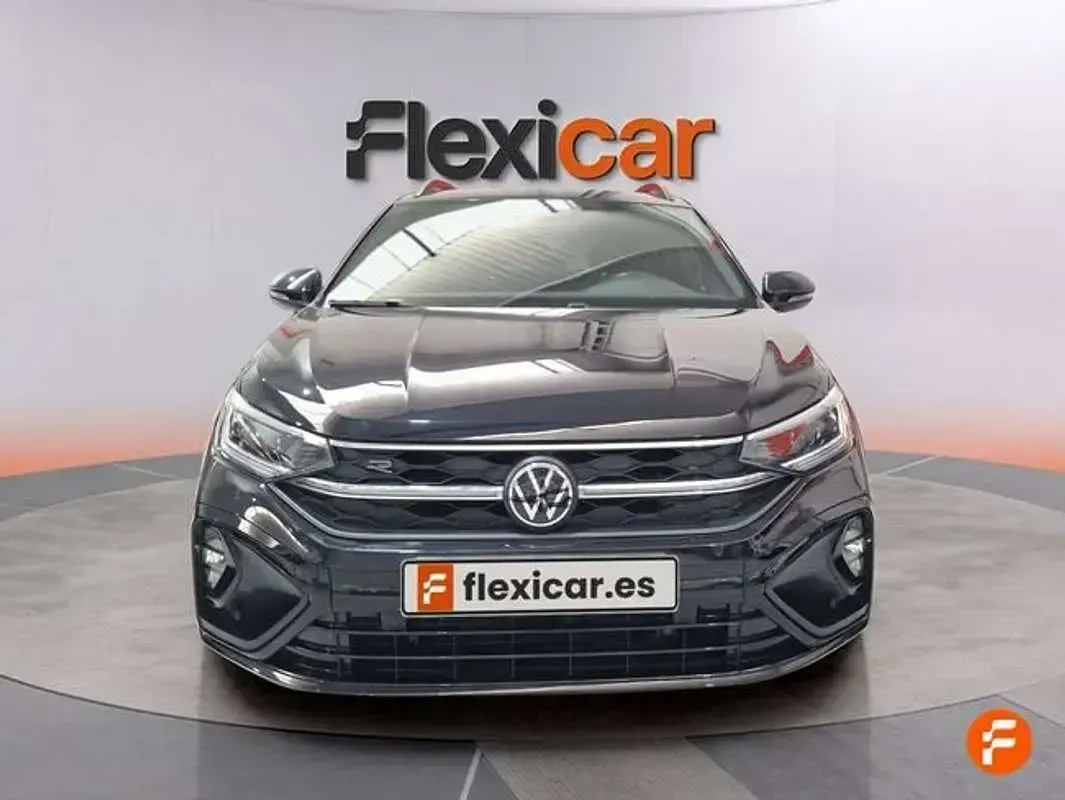 Usado VW Taigo R-line 110 CV (80 kW) 2022 Negro SUV