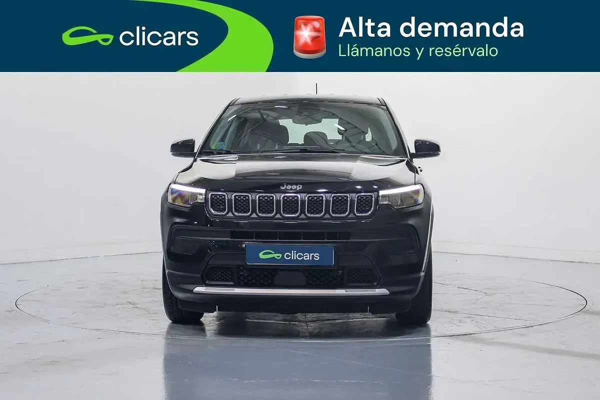 Usado Jeep Compass Altitude 129 CV (94 kW) 2025 Negro SUV