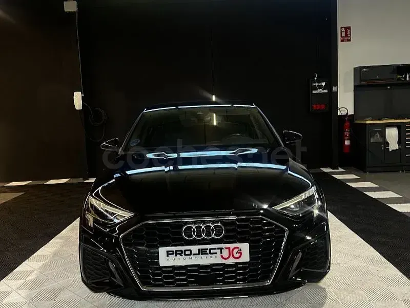 Usado Audi A3 S-Line 204 CV (150 kW) 2021 Negro Berlina