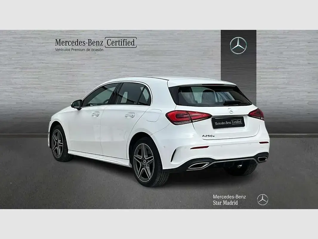 Usado Mercedes A250 218 CV (160 kW) 2022 Berlina
