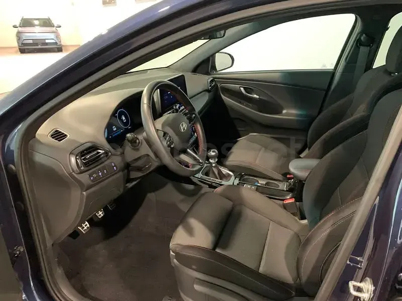 Usado Hyundai i30 N Line 100 CV (73 kW) 2025 Azul Familiar