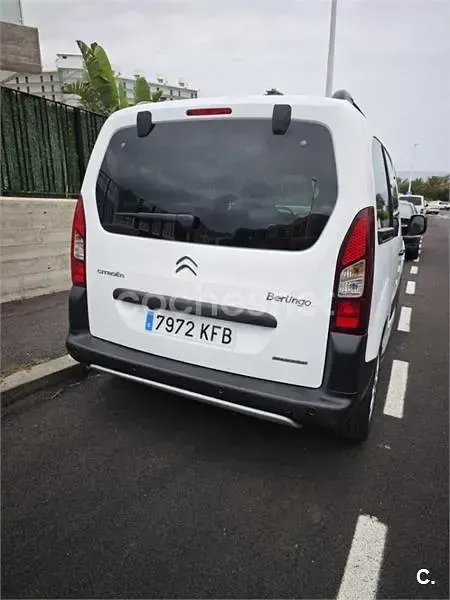 Usado Citroën Berlingo 102 CV (75 kW) 2018 Blanco Monovolumen