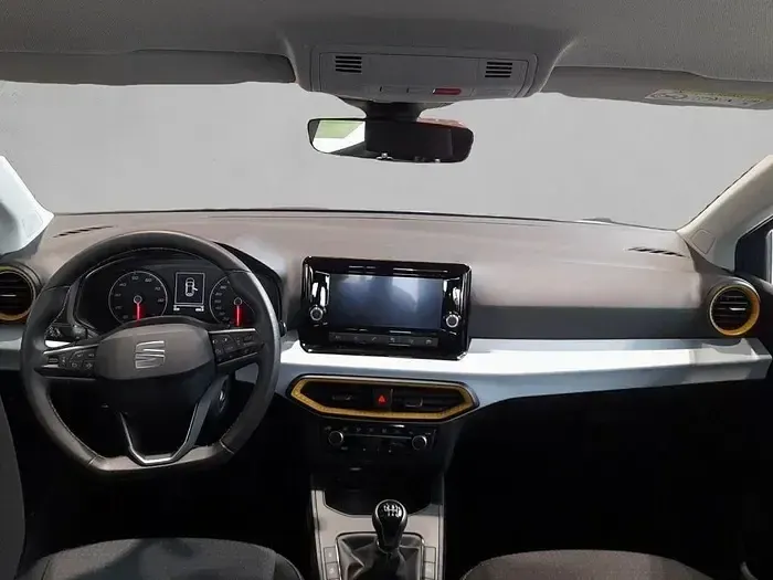 Usado Seat Ibiza FR 115 CV (84 kW) 2025 Azul Utilitario