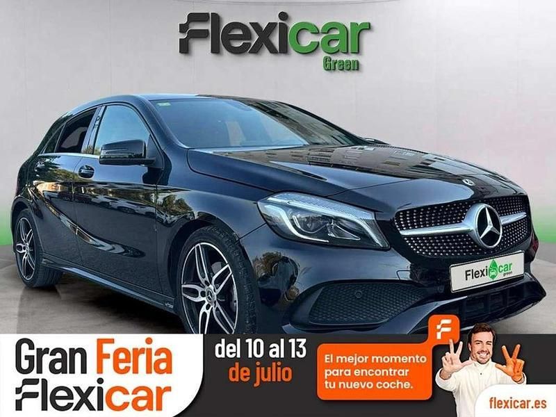 Negro Usado 2018 Mercedes A180 Utilitario | 19.490 € (Precio justo) - Imagen 1/4