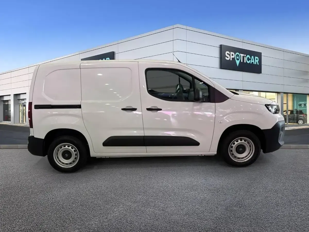 Nuevo Citroën Berlingo 102 CV (75 kW) 2025 Blanco Monovolumen