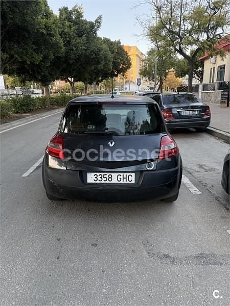 Negro Usado 2008 Renault Mégane II Berlina | 1350 € (Super precio) - Imagen 1/3
