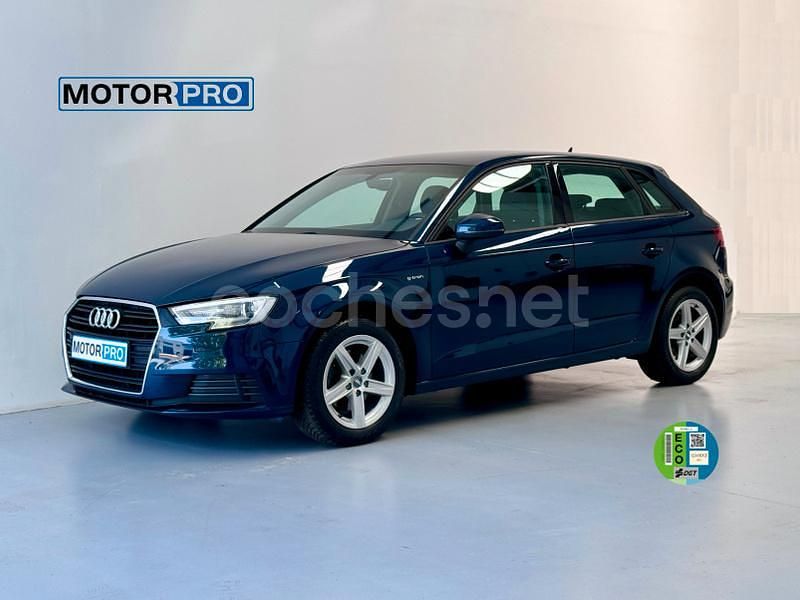 Azul Usado 2017 Audi A3 Sportback Berlina | 13.990 € (Buen precio) - Imagen 1/4