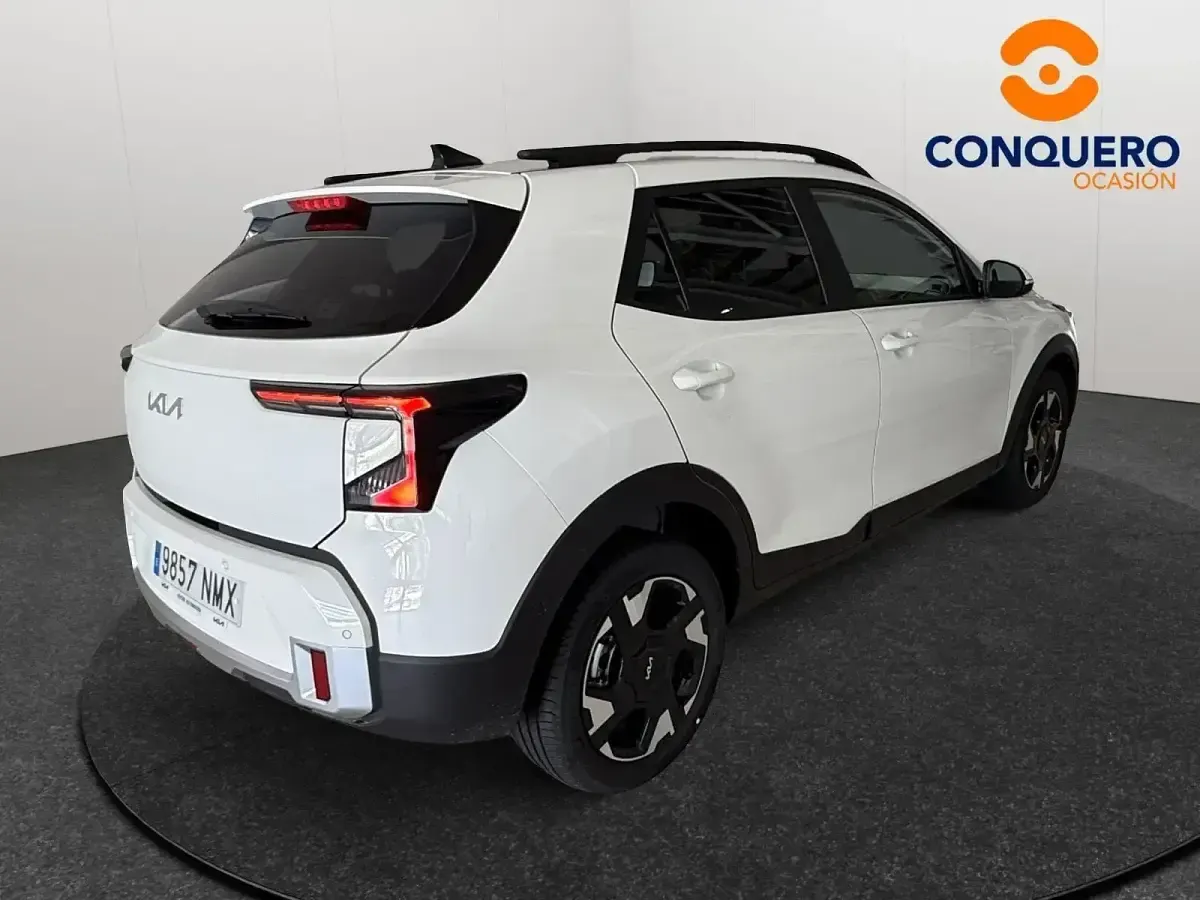 Nuevo Kia Stonic 115 CV (84 kW) 2026 Blanco SUV