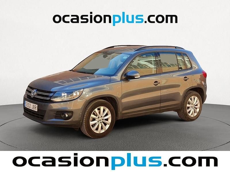 Gris Usado 2014 VW Tiguan SUV | 15.800 € (Precio justo) - Imagen 1/4
