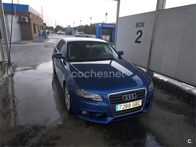 Azul Usado 2010 Audi A4 Berlina | 5500 € (Caro) - Imagen 1/4