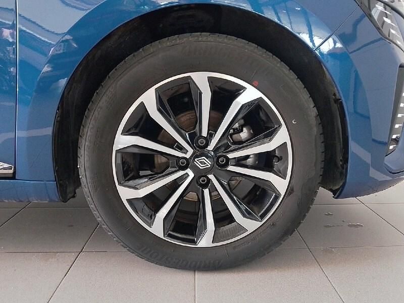 Usado Renault Clio V Techno 101 CV (74 kW) 2025 Azul Berlina