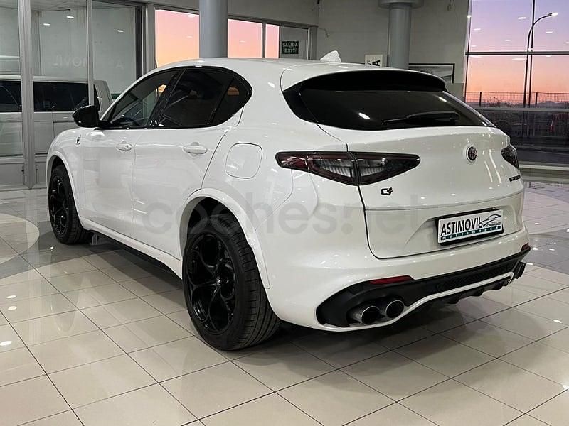 Usado Alfa Romeo Stelvio 510 CV (375 kW) 2020 Blanco SUV