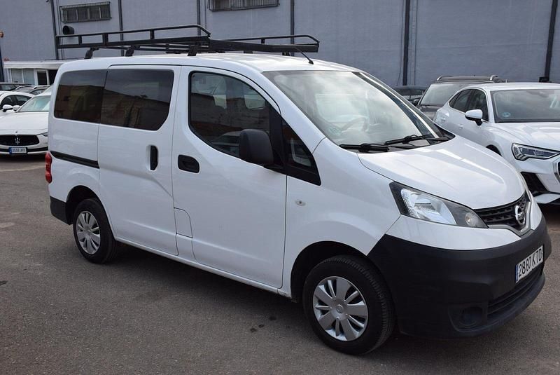 Usado Nissan NV200 90 CV (66 kW) 2019 Blanco Monovolumen