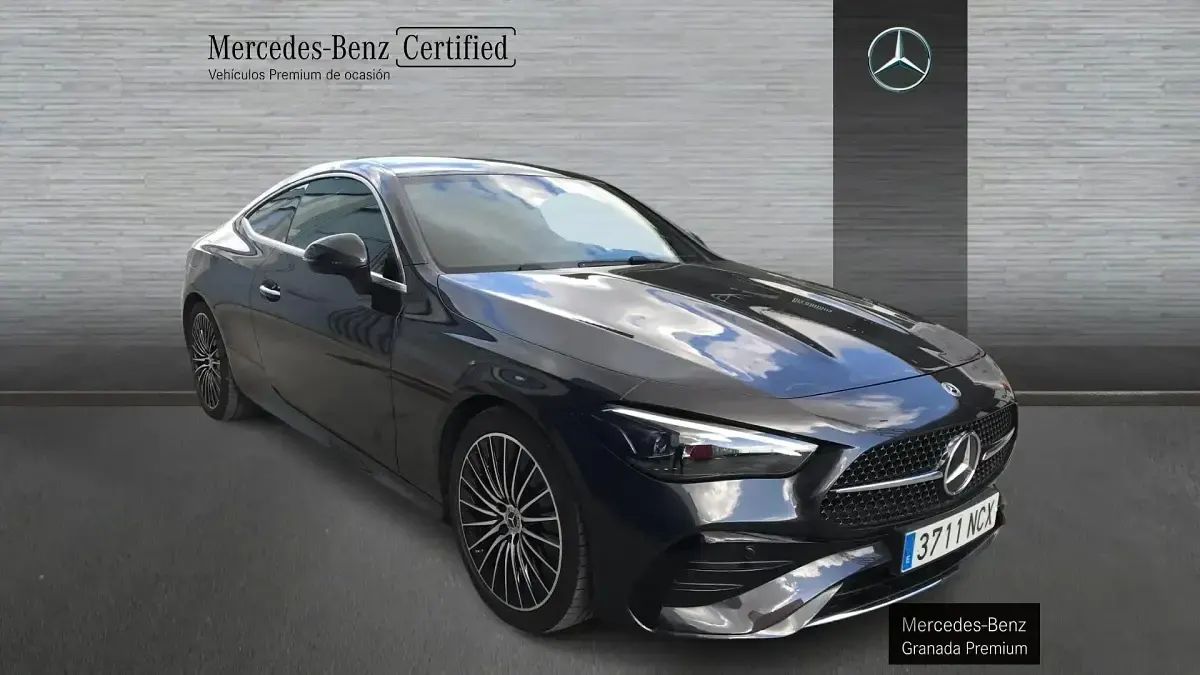 Usado Mercedes CLE220 197 CV (144 kW) 2024 Gris grafito Coupe