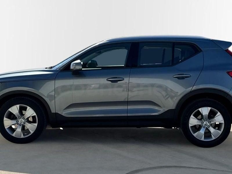 Usado Volvo XC40 150 CV (110 kW) 2018 Gris / plata SUV