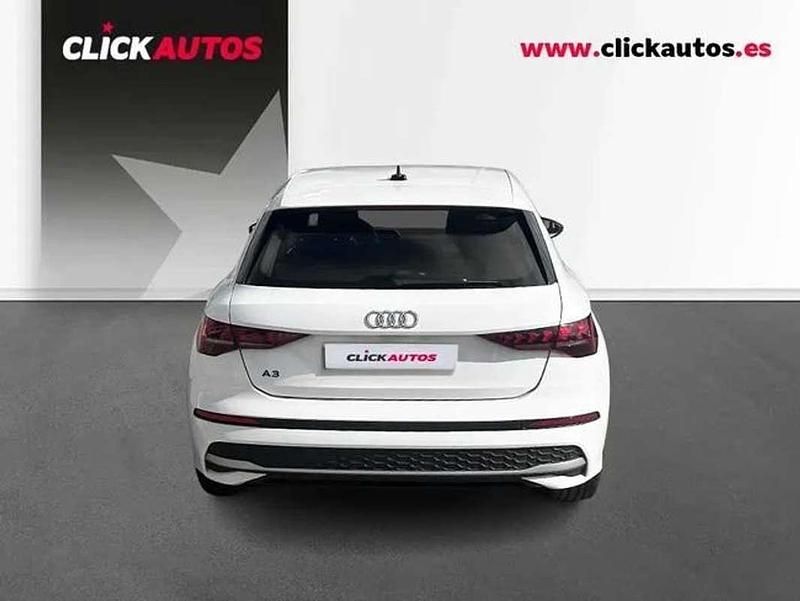 Usado Audi A3 Advanced 116 CV (85 kW) 2025 Blanco Berlina