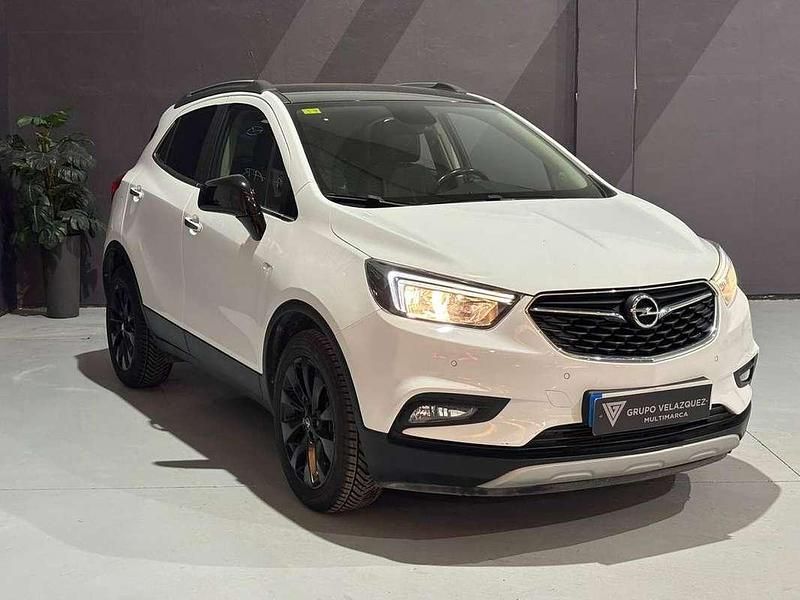 Usado Opel Mokka X Color Edition 136 CV (100 kW) 2018 Blanco SUV