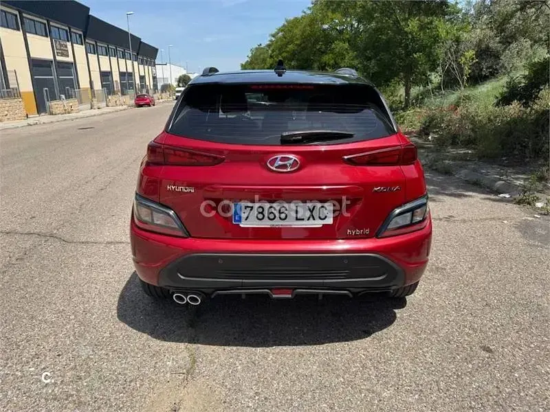 Usado Hyundai Kona 141 CV (103 kW) 2022 Rojo SUV