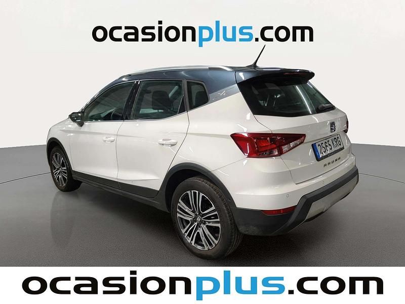 Usado Seat Arona Ecomotive 116 CV (85 kW) 2018 Blanco SUV
