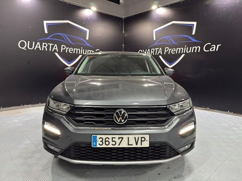 Usado VW T-Roc Advance 150 CV (110 kW) 2021 Gris / plata SUV