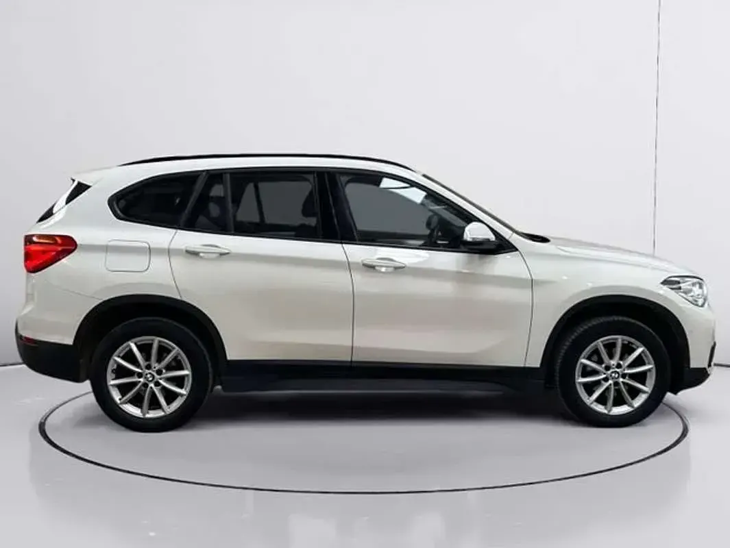 Usado BMW X1 Advantage 116 CV (85 kW) 2018 Blanco SUV