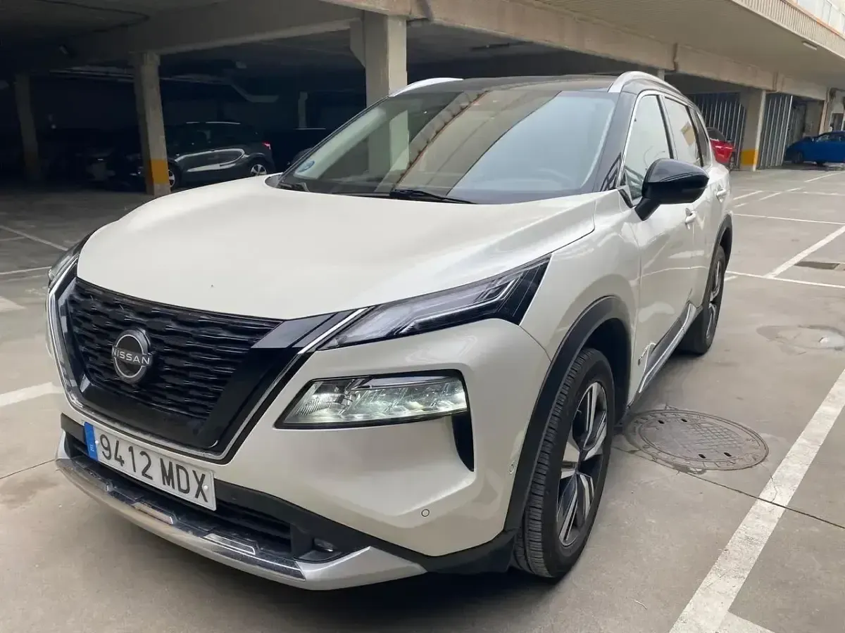 Usado Nissan X-Trail Tekna 213 CV (156 kW) 2023 Blanco SUV