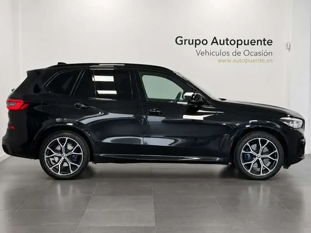 Usado BMW X5 Comfort Edition 286 CV (210 kW) 2022 Negro SUV