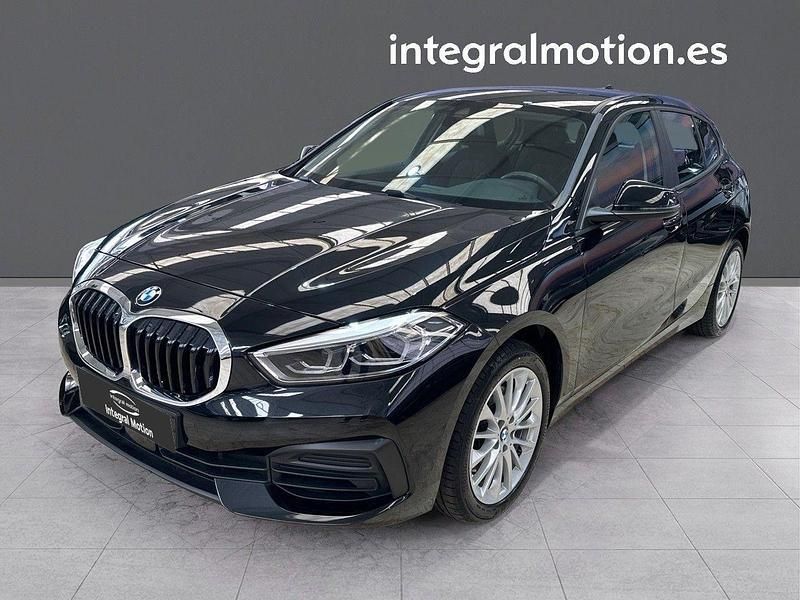Negro Usado 2020 BMW 118 Utilitario | 23.500 € (Un poco caro) - Imagen 1/4