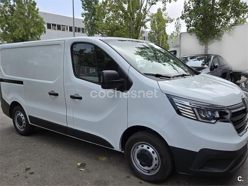 Blanco Usado 2024 Renault Trafic Van | 26.000 € (Buen precio) - Imagen 1/4