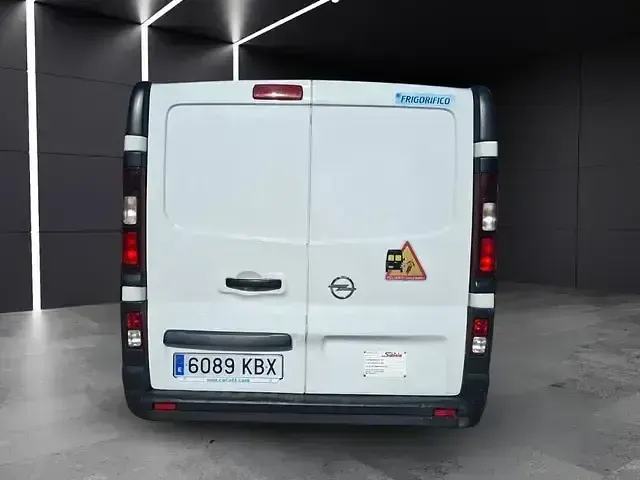 Usado Opel Vivaro Expression 95 CV (69 kW) 2017 Blanco Monovolumen