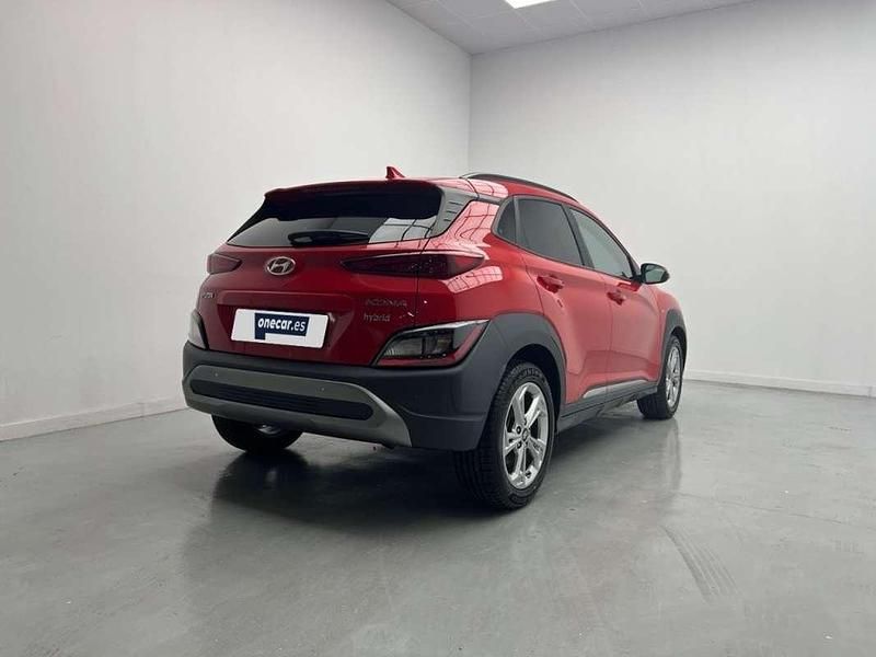 Usado Hyundai Kona 120 CV (88 kW) 2021 Rojo SUV