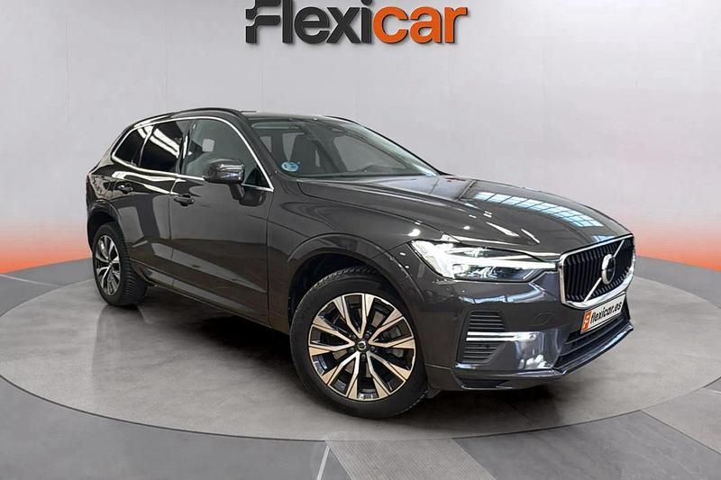 Gris Usado 2022 Volvo XC60 Momentum SUV | 29.690 € - Imagen 1/4
