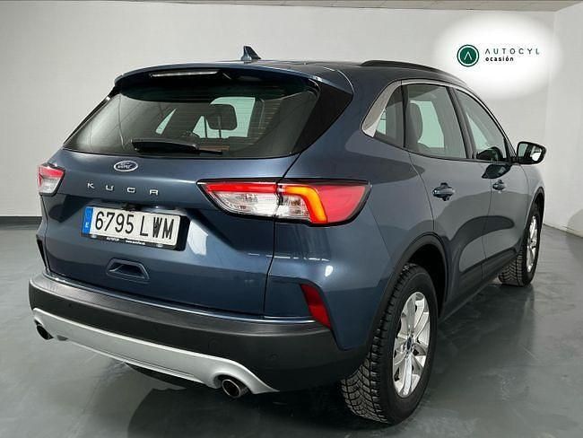 Usado Ford Kuga Titanium 120 CV (88 kW) 2022 Negro SUV