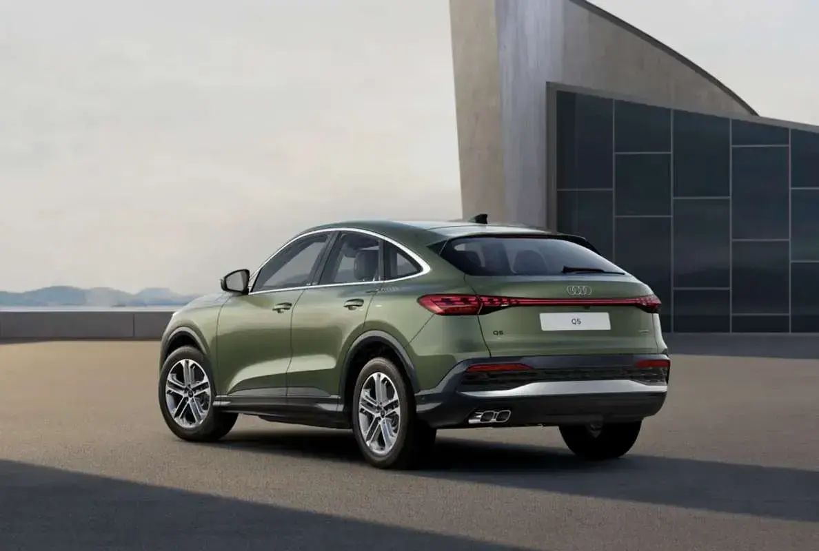 Nuevo Audi Q5 Sportback Advanced 204 CV (150 kW) 2026 Verde SUV