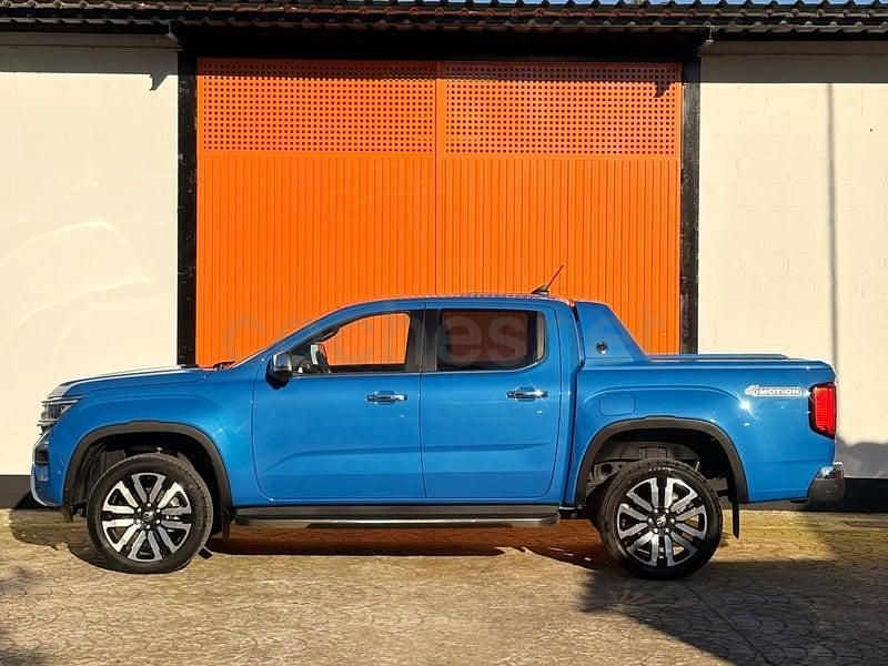 Usado VW Amarok Aventura 240 CV (176 kW) 2024 Azul Pickup/Camioneta
