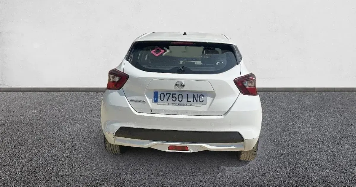 Usado Nissan Micra Acenta 92 CV (67 kW) 2021 Utilitario