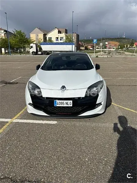 Usado Renault Mégane R.S. 265 CV (194 kW) 2012 Blanco Berlina