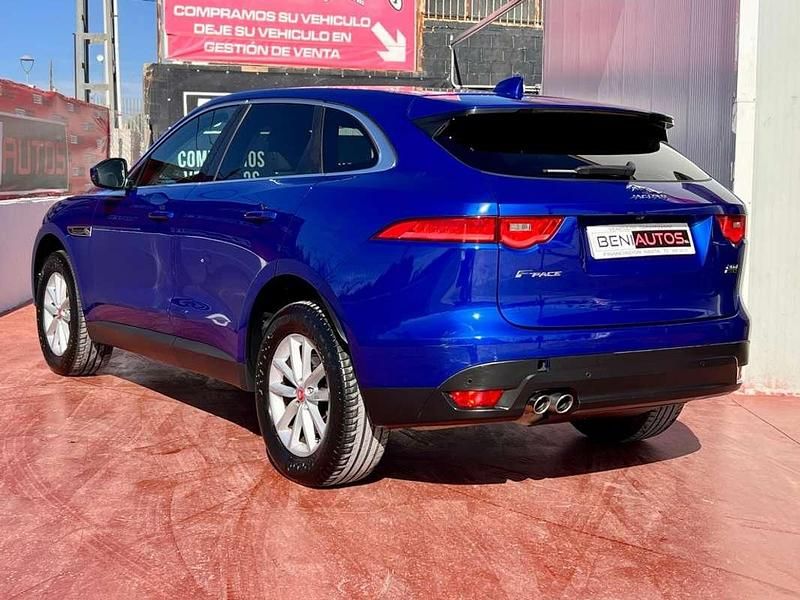 Usado Jaguar F-Pace Portfolio 180 CV (132 kW) 2017 Azul SUV