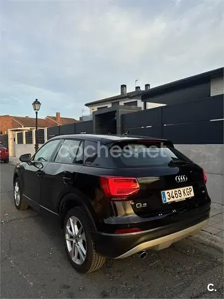Usado Audi Q2 Sport 116 CV (85 kW) 2018 Negro SUV