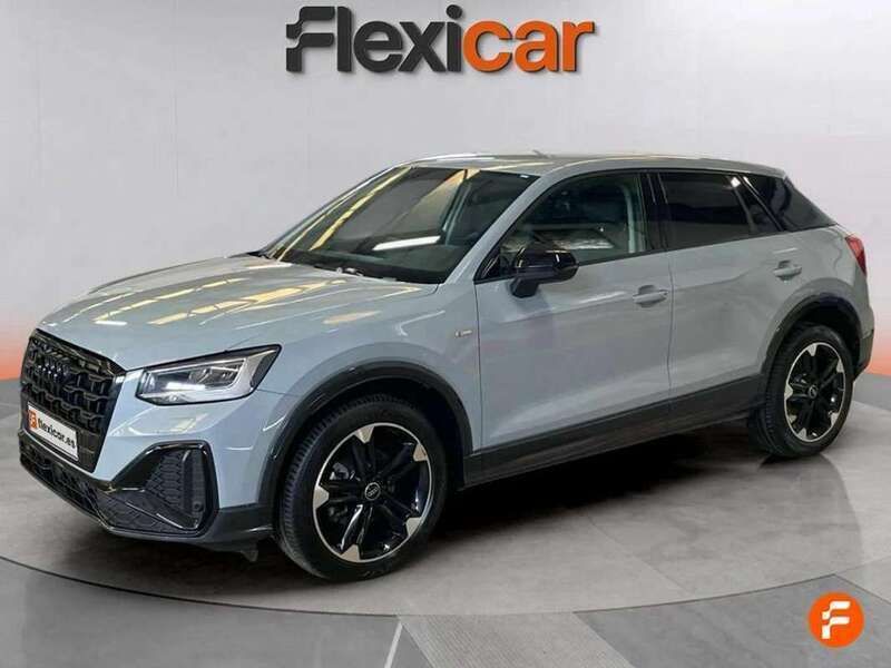 Gris Usado 2022 Audi Q2 SUV | 24.590 € (Un poco caro) - Imagen 1/3