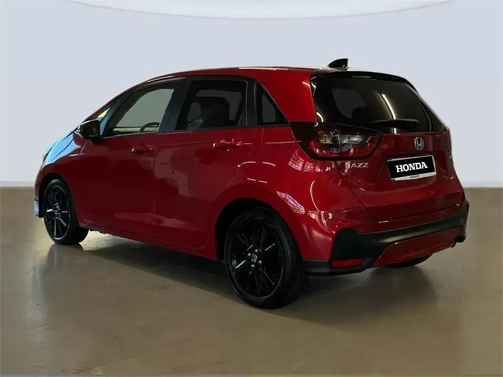 Usado Honda Jazz Advance 122 CV (89 kW) 2025 Rojo Utilitario