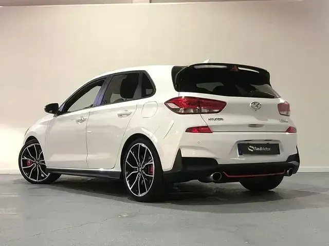 Usado Hyundai i30 N Performance 275 CV (202 kW) 2018 Blanco Berlina